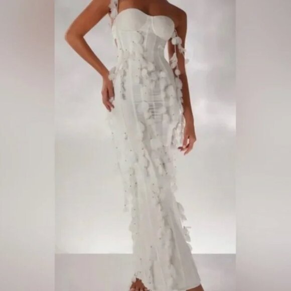 Heiress Boutique White Corset Petal Linen Maxi Dress - Picture 2 of 5